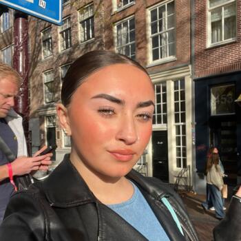 Babysitter in Cambridge: Grace