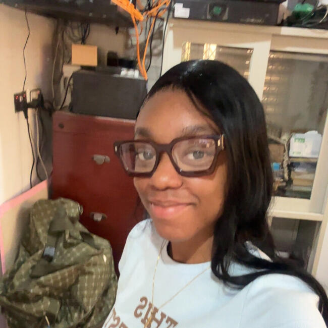 Babysitter in Leicester: Akosua