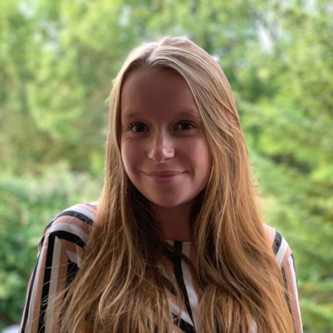 Babysitter in Lagny-sur-Marne: Laure