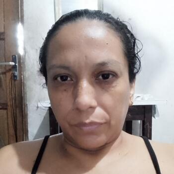 Babysitter Manaus: Silvana