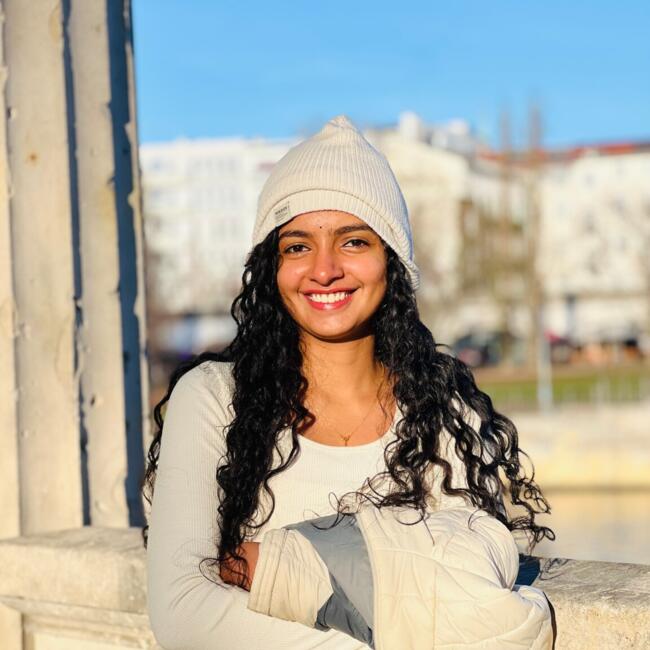 Babysitter in Berlin: Jinumol