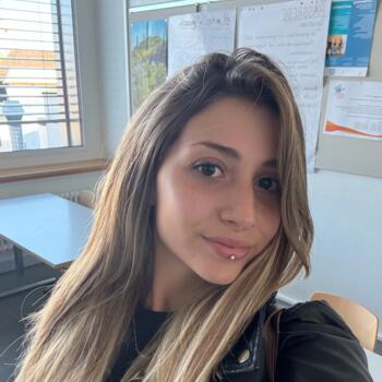 Baby-sitter in Kaiseraugst: Valentina