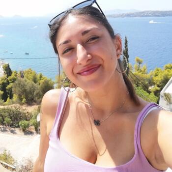 Niñera en Keratsíni: Γεωργία