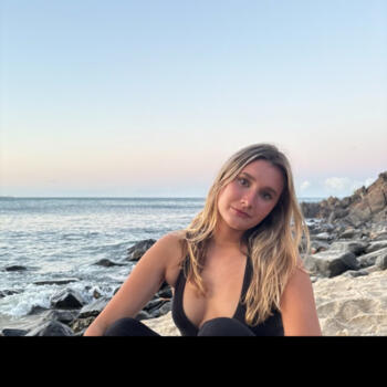 Babysitter in Tweed Heads: Clareese