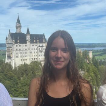 Babysitter Paris: Lou-Jan