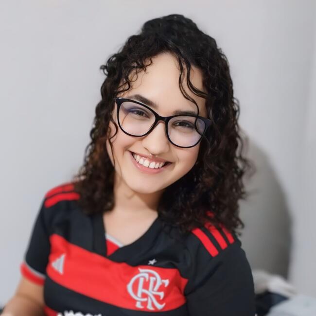 Babysitter in São Vicente: Milena