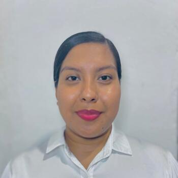 Niñera Santo Domingo de los Colorados: Alexandra