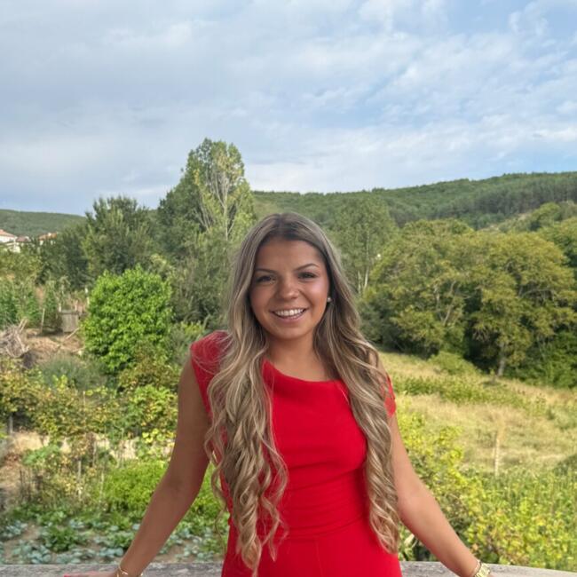 Babysitter in Barañáin: Djulia