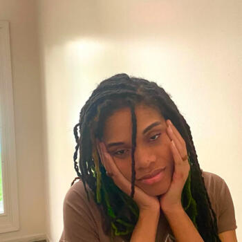 Babysitter in East Chicago: Patricia