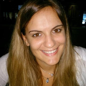 Δουλειά για babysitter στην περιοχή Καλαμαριά: δουλειά φύλαξης παιδιών Elpida