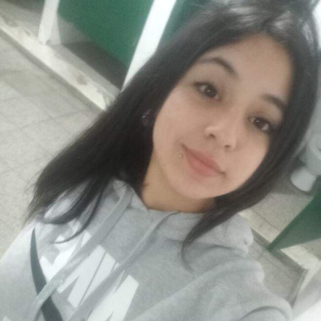 Niñera en Ciudad de Río Cuarto: Camila
