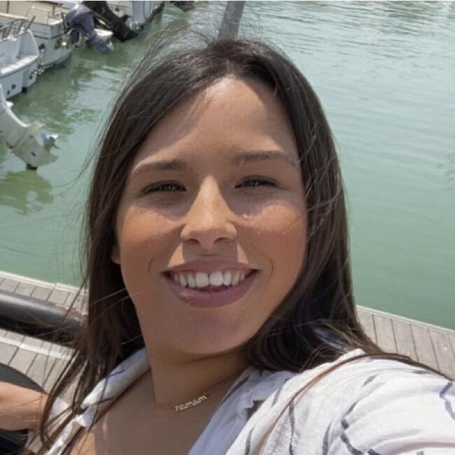 Babysitter in Yvetot: Stacey