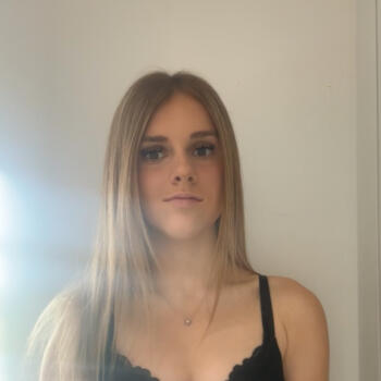 Niñera en Brístol: Lily