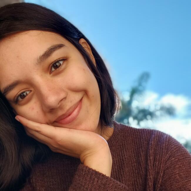 Babysitter in Moreno: Camila