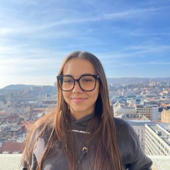 Babysitter a Monza: Francesca