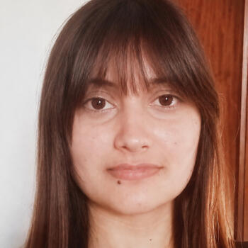 Babysitter San Isidro: Luna Abril
