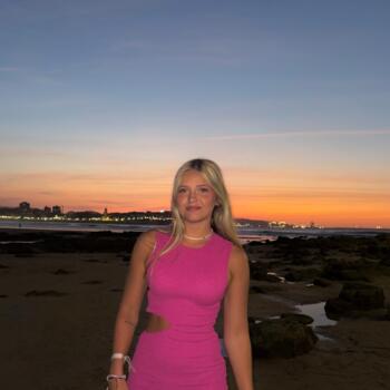 Niñera Oviedo: Aitana