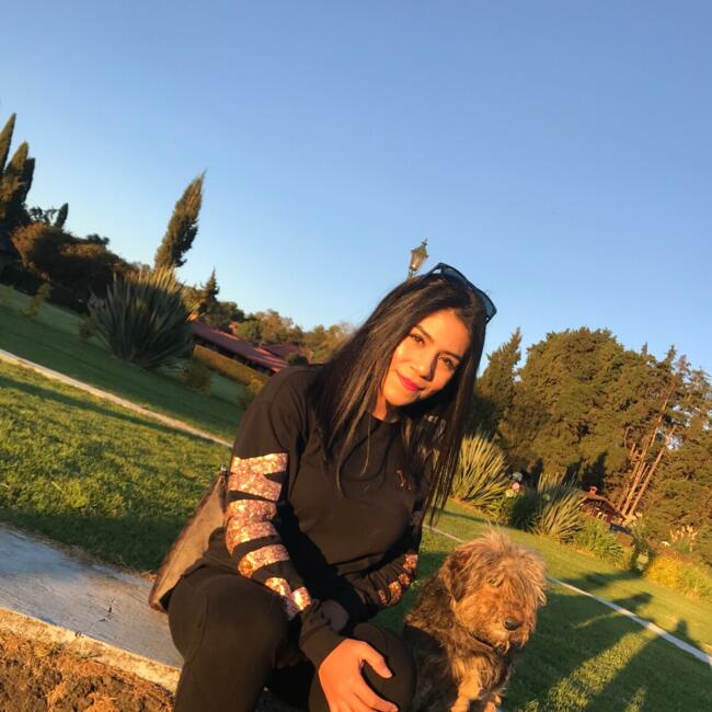 Nanny in Paris: Paola