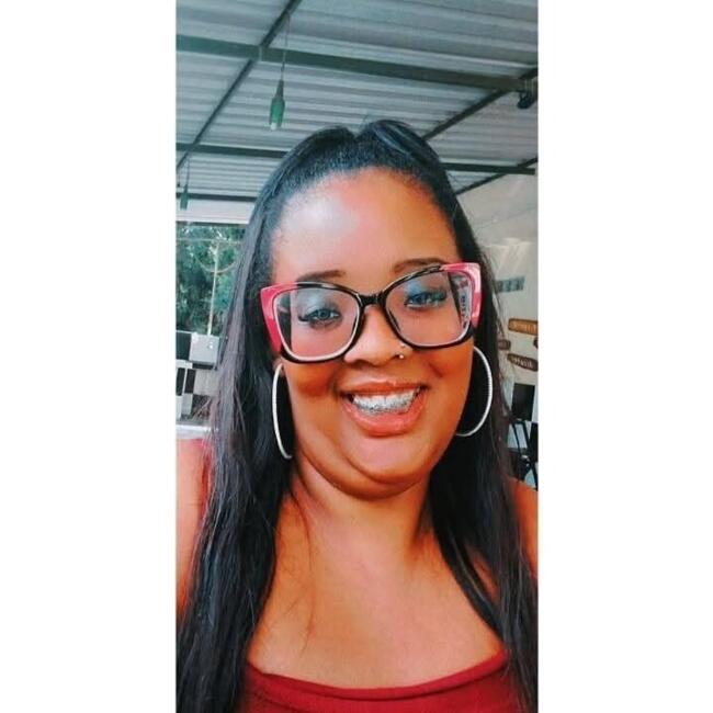 Babysitter in Juiz de Fora: Júlia