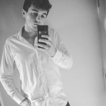 Baby-sitter in Dunkerque: Adrien