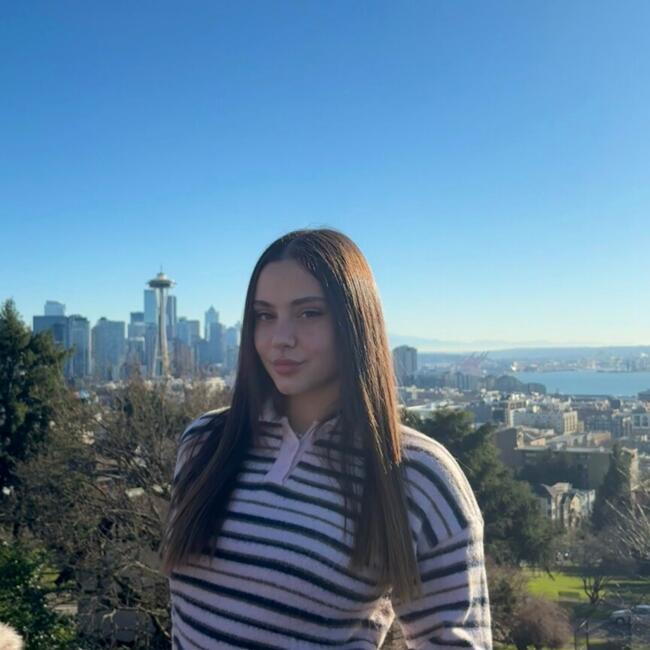 Babysitter in Oakland: Sara