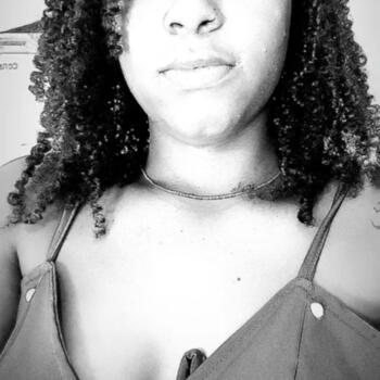 Babysitter in Feira de Santana: Amanda