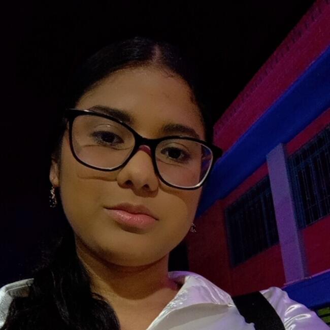 Niñera en Cali: Angie