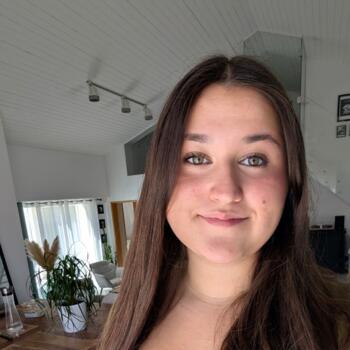 Babysitter La Roche-sur-Yon: Emy