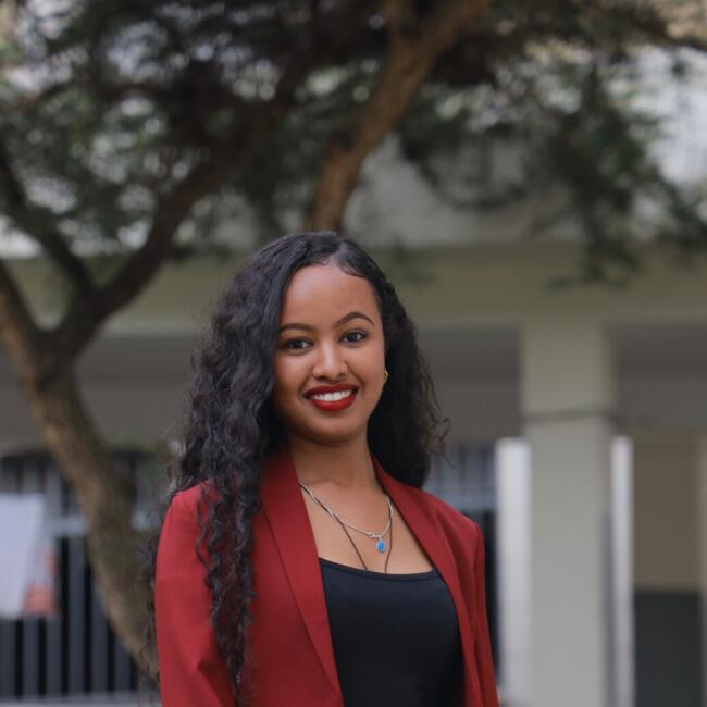 Babysitter a San Giovanni a Teduccio: Tinsae lemma