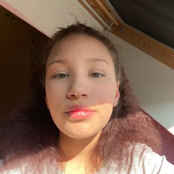 Babysitter in Kortrijk: Aicha