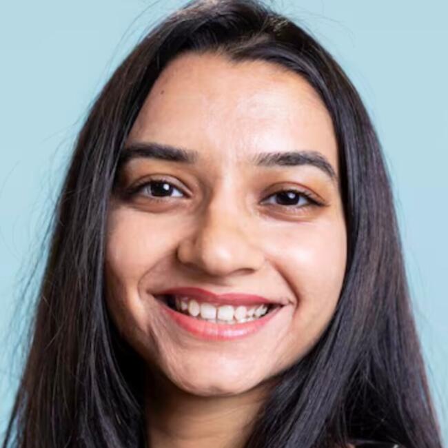 Babysitter in Hayes: Bhavleen