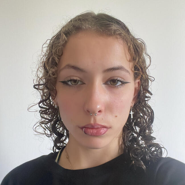 Babysitter in Montevideo: Nicole