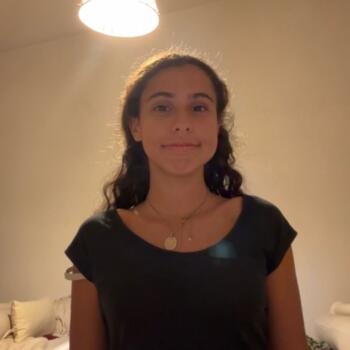 Babysitter em Colares: Matilde