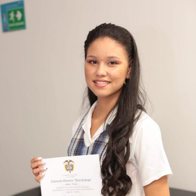 Babysitter in Medellín: Samar julieth