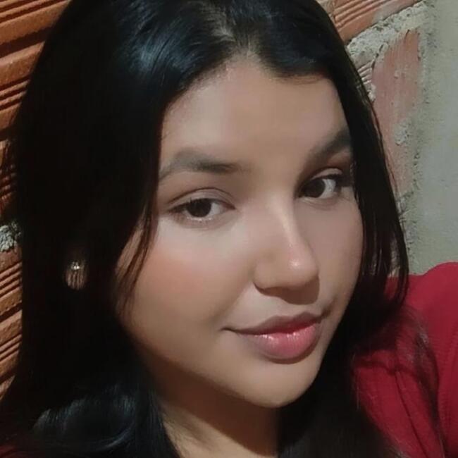 Babá em Fortaleza: Kaylane