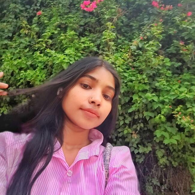 Babysitting job in Noida: Monika