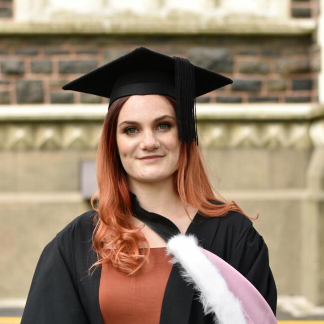 Babysitter in Dunedin: Katie