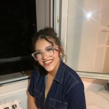 Babysitter Montreuil: Inès