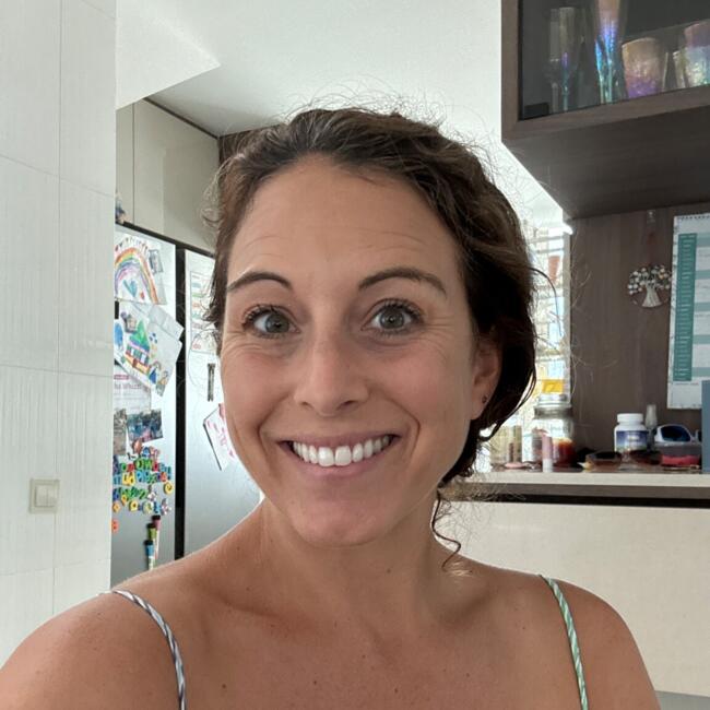 Babysitting job in Singapore: Kristina
