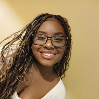Babá em Itaquaquecetuba: Raissa