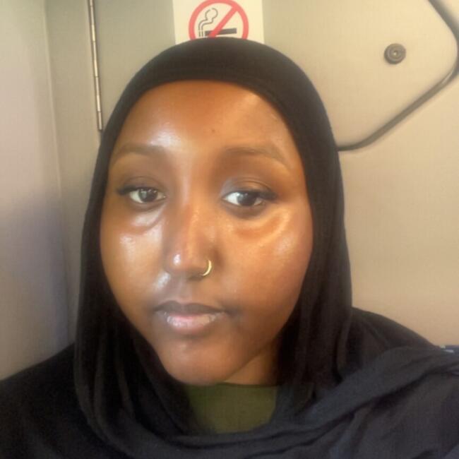 Babysitter in Hayes: Raqiyo