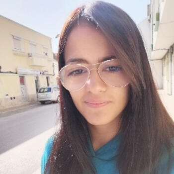 Baby-sitter in Moita: Karolina