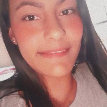 Babá em Canoas: Tainara