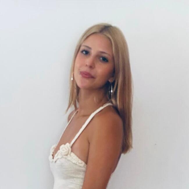 Babysitter in São Domingos de Rana: Matilde