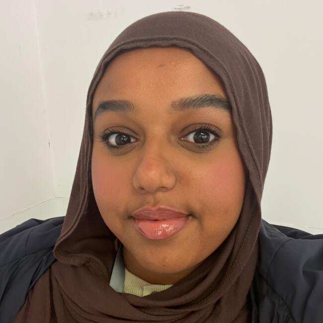 Babysitter in London: Yasmin