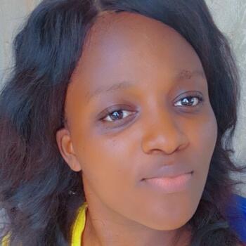 Babysitter in Onitsha: Fransisca