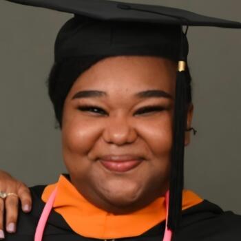 Babysitter in Couva: Femi