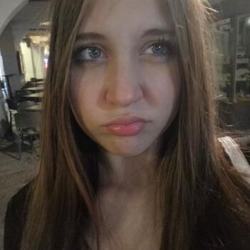 Babysitter Iseo: Jennyfer