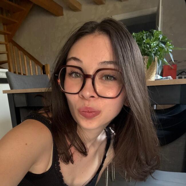 Babysitter in Nantes: Léonie