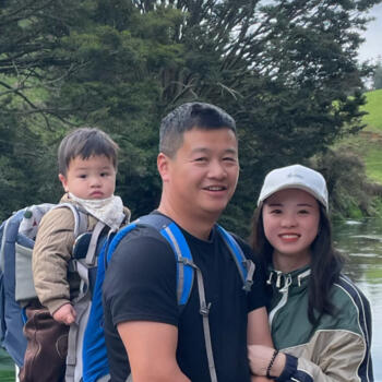 Babysitting job in Auckland: babysitting job Darren